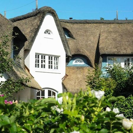 Gemuetliche Wohnung Unter Reet Mit Pool Und Sauna In Keitum Exteriör bild