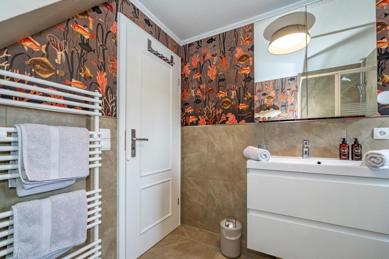 Gemuetliche Wohnung Unter Reet Mit Pool Und Sauna In Keitum Exteriör bild