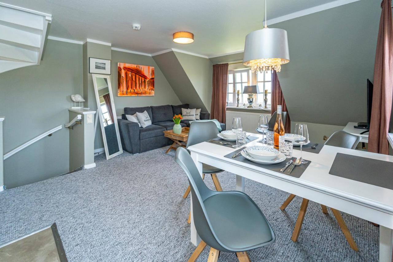 Gemuetliche Wohnung Unter Reet Mit Pool Und Sauna In Keitum Exteriör bild