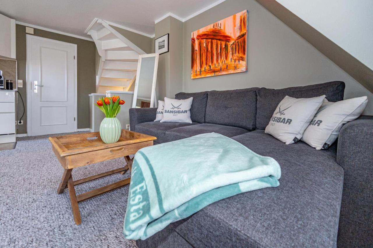 Gemuetliche Wohnung Unter Reet Mit Pool Und Sauna In Keitum Exteriör bild